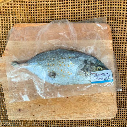Talakitok (Jackfish) Whole